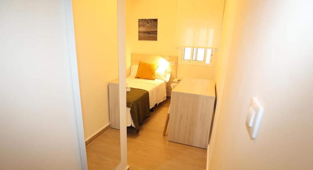 H.Palmones Hostel Ngoại thất bức ảnh